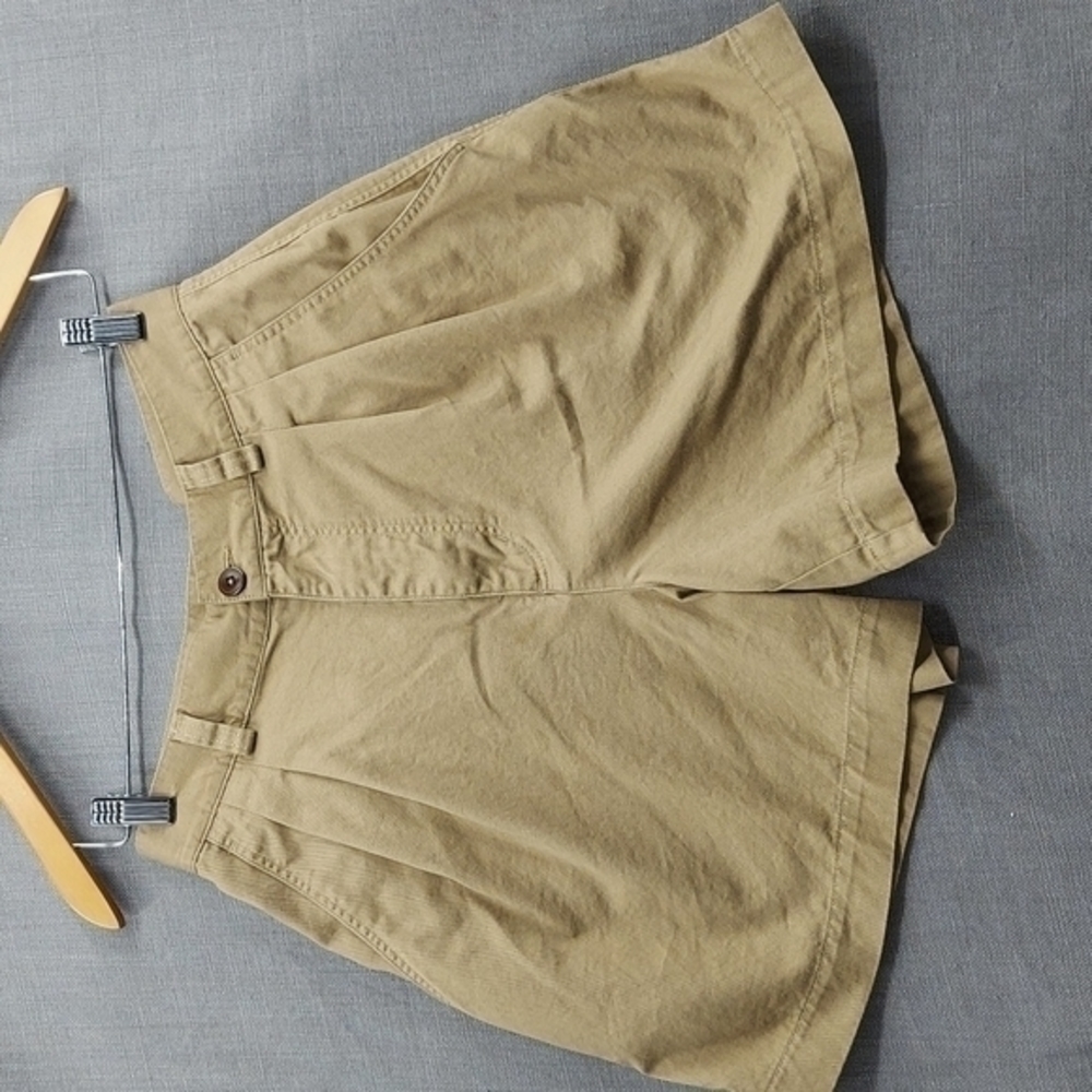 Women's Patagonia Pleated Hiking Shorts Brown Cotton High Waisted Size 10